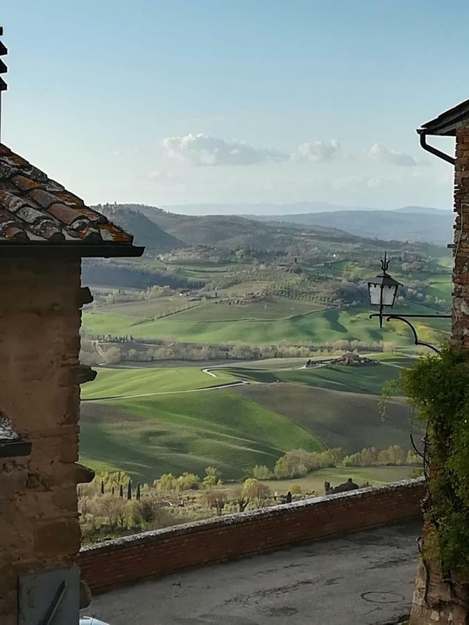 A Tuscan View Montepulciano Luaran gambar